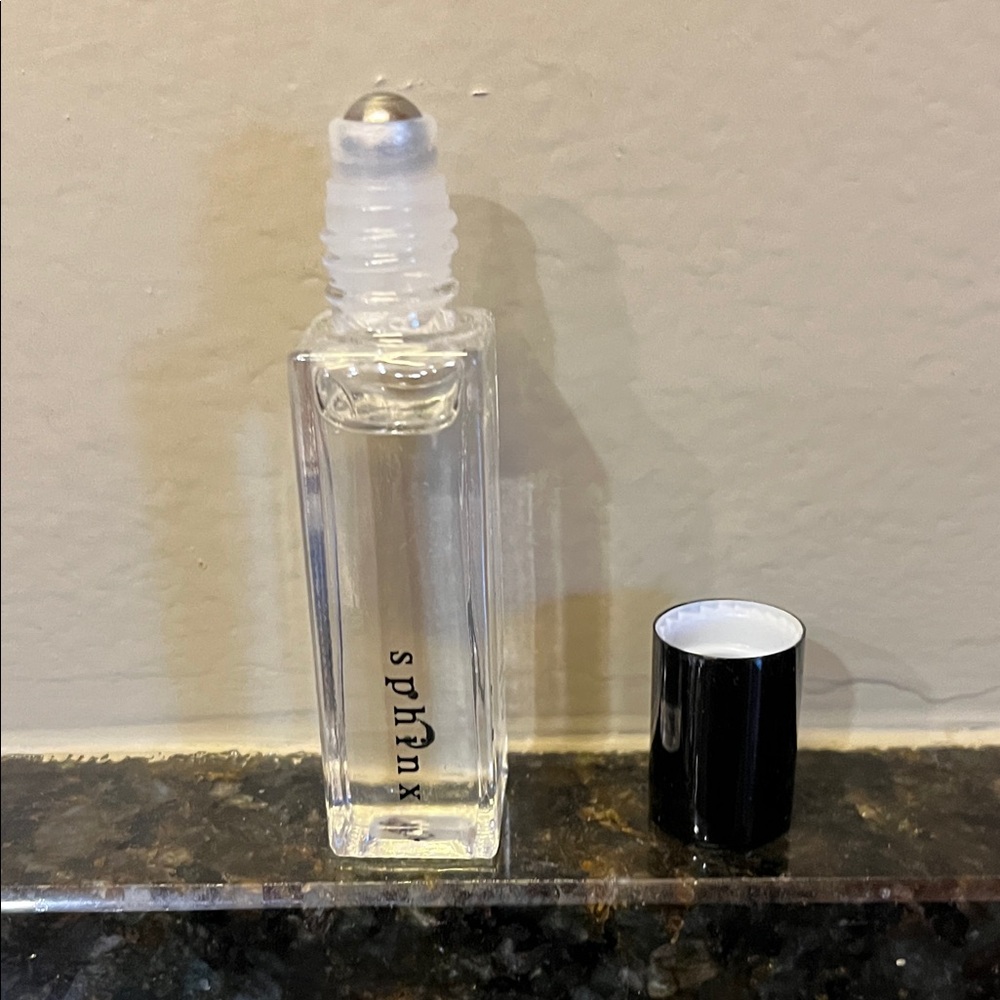 Riddle- Sphinx roll on fragrance oil - Picture 4 of 4